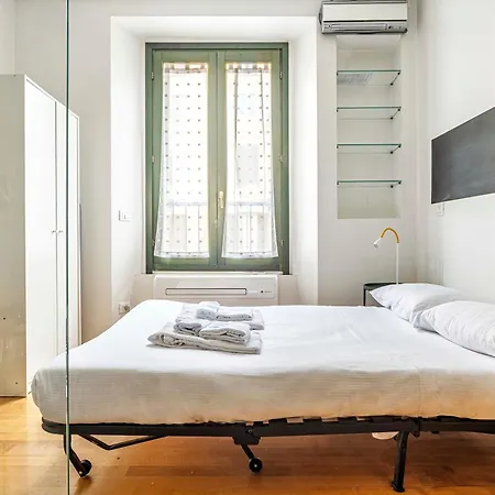 Apartment Luvi - Cicco Simonetta Mailand