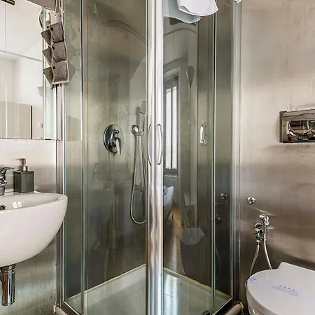 Luvi - Cicco Simonetta * Mailand